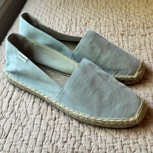 NWOT Soludos Light Dali Gray Espadrille Slip-On Shoes, Size 9.5